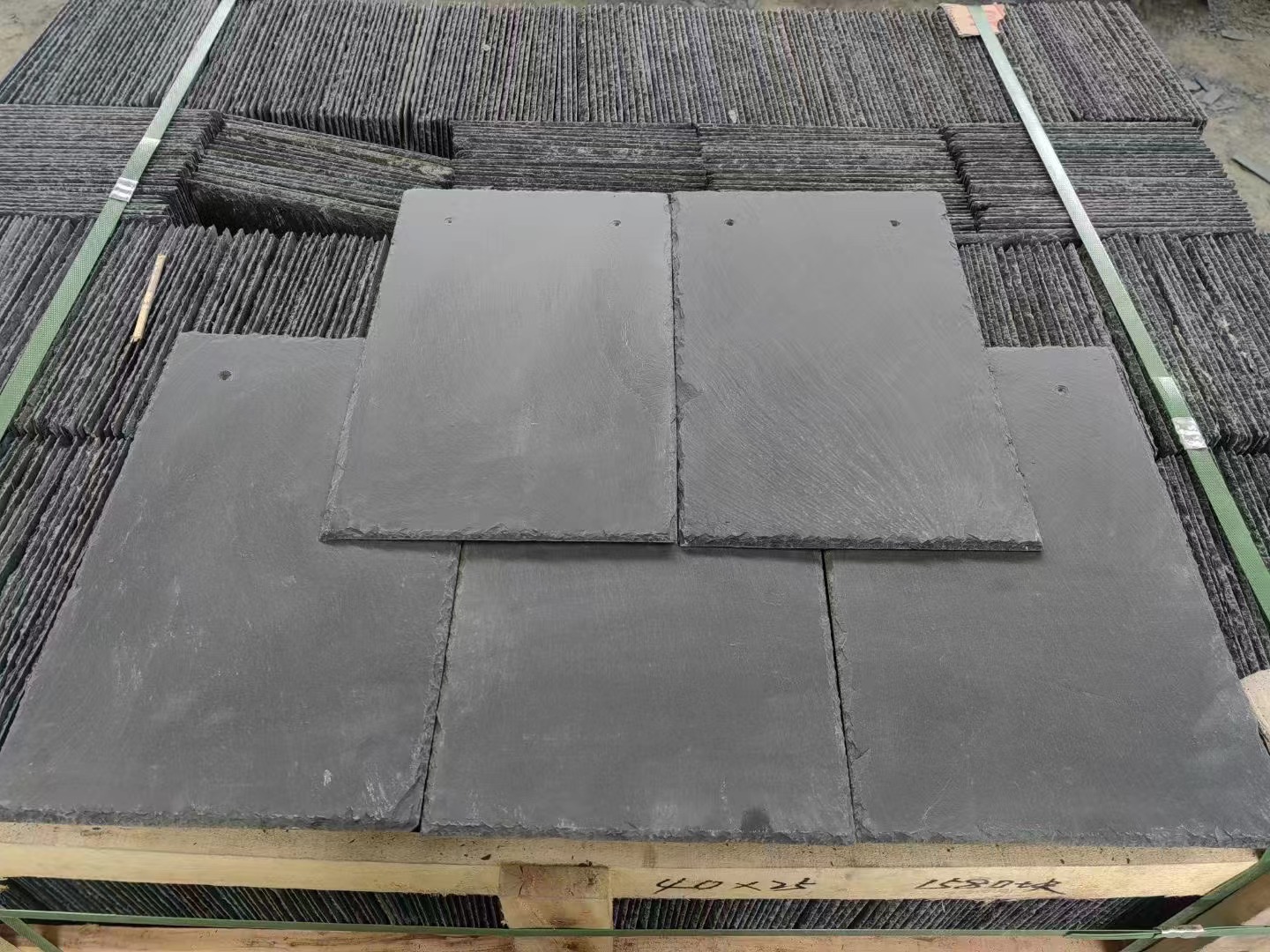 Slate Stone Roof Tile
