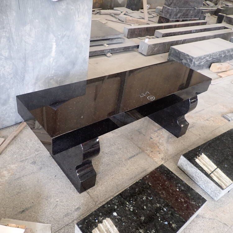 Black Granite Stone Mausoleum