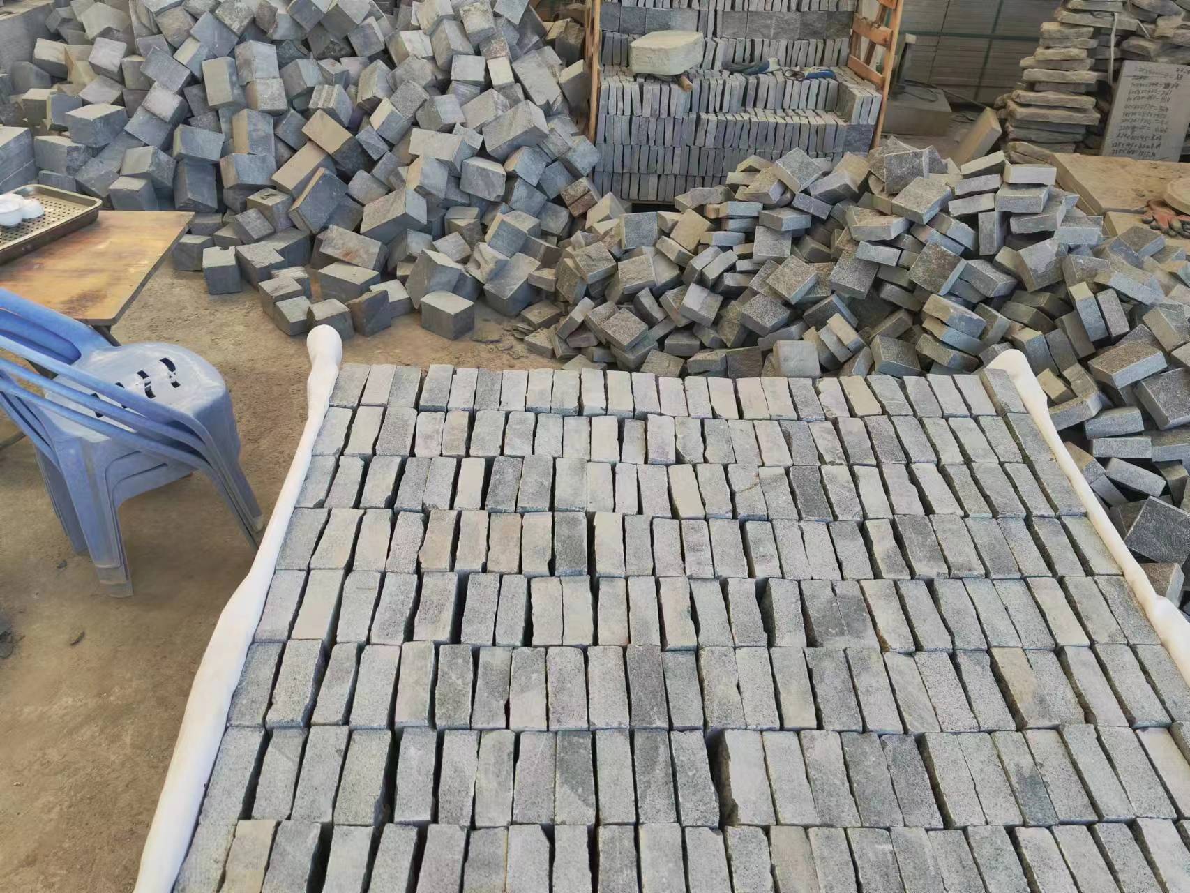 Dark Grey Granite paver stone