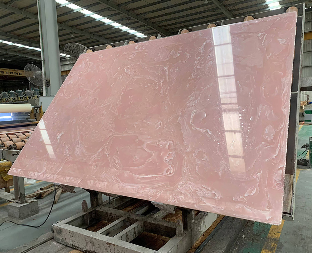 Artificial pink onyx