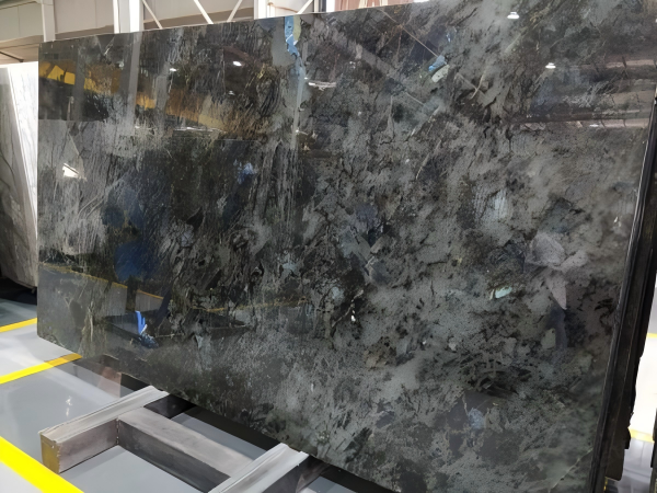 Discover the Stunning Beauty of Labradorite Blue Granite