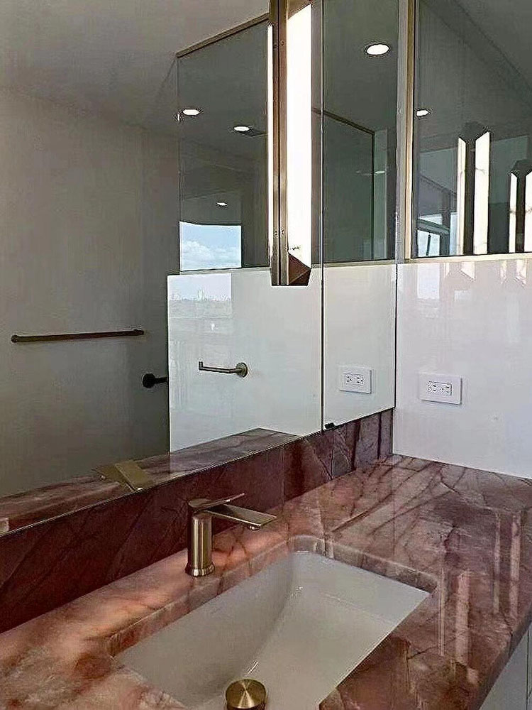 Cristallo Cosmopolitan Quartzite sink