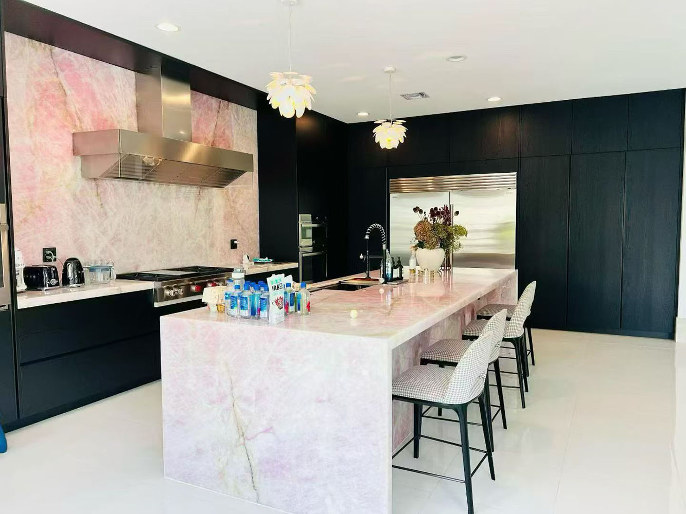 caron-stone-pink-quartzite-stock