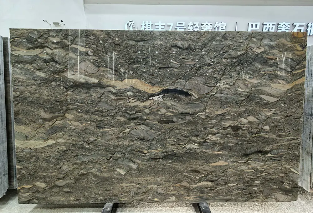 fusion green quartzite slab 329x199cm Fusion Green Quartzite Slab 329x199cm for Zero-Waste Countertop Fabrication