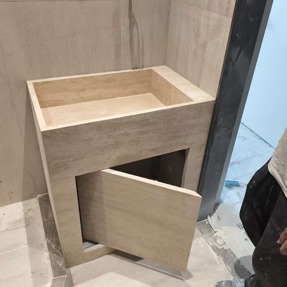 travertine-pedestal-sink-freestanding-bathroom