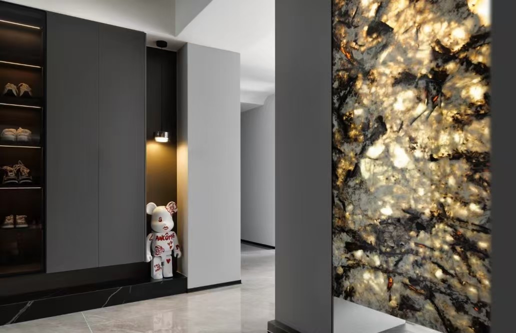 How translucent Stone Became So Magical