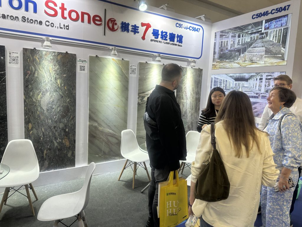 Have a happy conversation with customers about stone issues